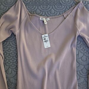 RIBBED ROSE FITTED LONG SLEEVE